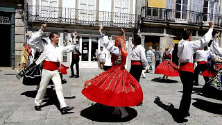 Danses Folkloriques  Viana do Castelo Portugal  juillet 2017 [upl. by Ahsinom]