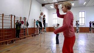 Die Stelzer  Theater auf Stelzen Stelzentheater Training und Proben  theatre on stilts [upl. by Atniuq]