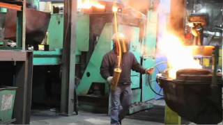 How Its Made Lodge Cast Iron Skillets at Tennessee Foundry [upl. by Jansen]