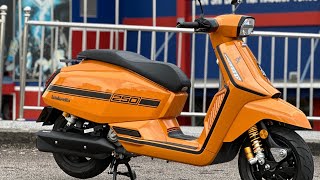 Lambretta X250 Walkaround and exhaust sound [upl. by Asenav335]