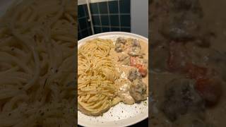 Spaghetti avec des boulettes recette s’il et rapide food cooking recipe pasta boulette short [upl. by Atarman]