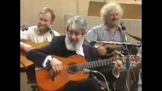 ronnie drew he dubliners mcalpines fusiliers late late show RTE ireland 1987 live at the barrowla [upl. by Rehtnug]