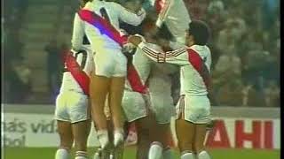 Teófilo Cubillas  Golazo de tiro libre a Escocia Argentina 78 [upl. by Potash511]