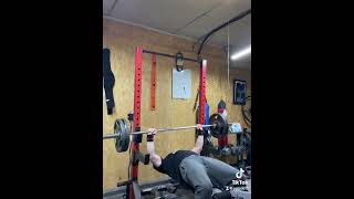 225lbs bench for 4 tiktok youtube youtubeshorts motivation gymmotivation fitnessmotivation [upl. by Dronski899]