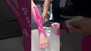 This taping method helps relieve plantar fasciitis and foot pain while running [upl. by Smitty833]