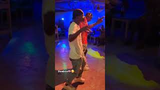 🇩🇴 Dominicans dancing Dembow perfectly well 🔥🙌 dembow dembowmusic dembowdance lasterrenas dr [upl. by Nerha]