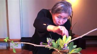 IKEBANA ART FLORAL JAPONAIS [upl. by Eibrad]