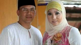 Pengantin Baru Noraniza Idris amp Jeffri Hudi [upl. by Icats]