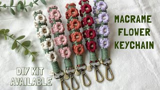 DIY  Macrame quotDaisyquot Flower Keychain  Wristlet Strap Tutorial  llaveros en macrame  마크라메 꽃 키링 [upl. by Sutsugua]