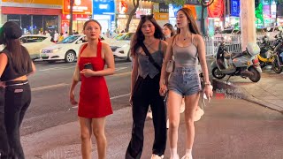 May 7 2024 Changsha China Jiefang West Road Bar Street many fashionable beauties on the street [upl. by Nnodnarb967]