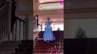 Cendrillon disneyland paris hôtel disneylandparis hôtel cendrillon [upl. by Hogen]