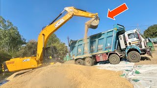 First Time in India  JCB 205 Excavator से धान की Loadings Tata 12 Tyre Dumper में बेचने जाएँगे [upl. by Nosirb]