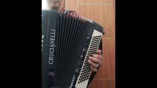 acordeon crucianelli 120 baixos modelo Magic vox [upl. by Droffilc]