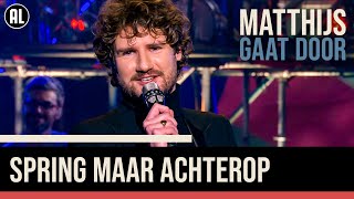 Rosenberg Trio en Thijs Boontjes – Spring Maar Achterop  Matthijs Gaat Door [upl. by Aitenev262]