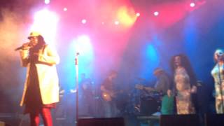 Alpha Blondy  Peace in Liberia Live in Sardegna [upl. by Amhsirak978]