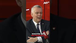 Czy policjanci powinni zarabiać więcej Tomasz Siemoniak Gościem Radia ZET radiozet policja [upl. by Cutlerr595]