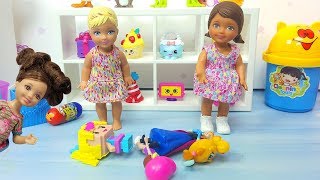 Barbie ve Ailesi Bölüm 149  Melis Oyuncaklarını Paylaşmıyor  Çizgi film tadında Barbie Oyunları [upl. by Nedyaj263]