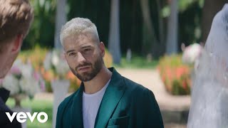 Maluma  Hawái Official Music Video REVIEW [upl. by Hadwin492]