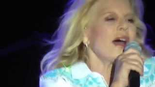 Sylvie Vartan  La plus belle pour aller danser Live  Bandol 270714 HD [upl. by Abibah]