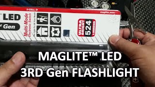 How Maglite ML300L Flashlight Functions [upl. by Jacoba23]