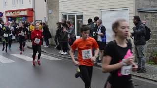 A Briouze les Foulées briouzaines attirent plusieurs centaines de coureurs [upl. by Christan408]