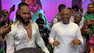 TONY ELUMELU JOINS FLAVOUR ON STAGE TO DO AGBA BALLER DANCE AT DR SIJU ILUYOMADE BIRTHDAY PARTY [upl. by Valli]