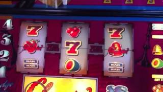 Cluedo by Maygay Fruit Machine 20p play £8 token jackpot [upl. by Thema757]