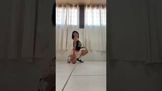 Loossemble quotTTYLquot dance cover loossemble ttyl kpopdancecover [upl. by Zerdna]