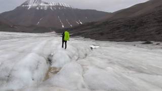 Trekking Spitzbergen Svalbard 44 [upl. by Emmaline]