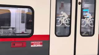 Electric Caltrain parked in San Jose Diridon [upl. by Khalil182]