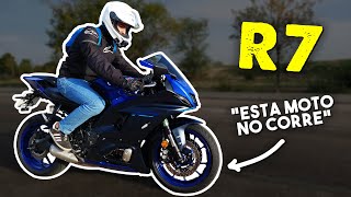 Me PRESTAN una R7 nueva  Yamaha R7 2022 [upl. by Yolande]