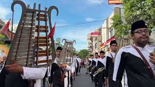 MERIAH  CORPS DRUMBAND AL IRSYAD PEKALONGAN TAMPIL DI SURABAYA MILAD AL IRSYAD YANG KE 110 [upl. by Eineeuq]