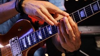 How to Play Guitar Riffs in E Minor  Heavy Metal Guitar [upl. by Yrreiht]