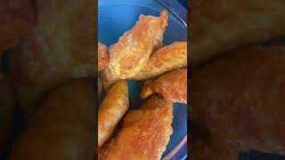 Giant curry puff youtubeshorts breakfastideas easyrecipe masukberanda cooking homecookfoodie [upl. by Ahsenra]