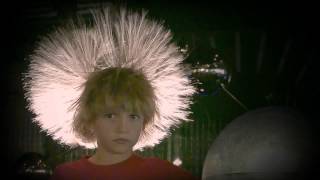 hairraising static electricity VandeGraaff explained [upl. by Oulman949]