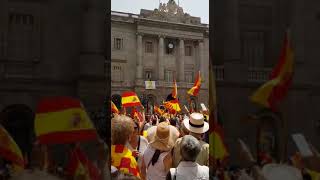 Retiran LAZO AMARILLO ayuntamiento de Barcelona [upl. by Winfred]