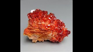 Vanadinit  přírodní krystaly vanadinite natural crystals Maroko [upl. by Eidlog]