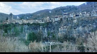 CASTELLFOLLIT de la ROCA Gerona España [upl. by Lincoln]