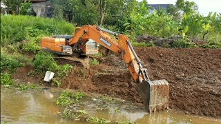 DOOSAN excavator 225 [upl. by Eldwin]