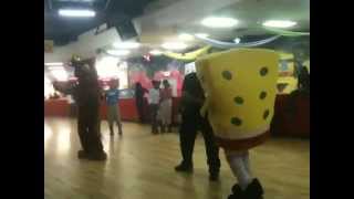 Spongebob vs Scooby Doo Breakdance [upl. by Manheim]