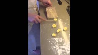 Making gnocchi using a gnocchi board [upl. by Geiss]