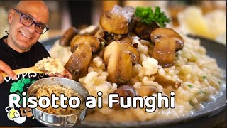 RISOTTO AI FUNGHI ricetta risotto ai funghi e funghi trifolati [upl. by Dalury143]