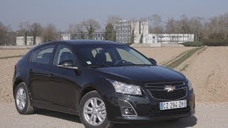 Essai Chevrolet Cruze 5 portes 17 VCDi 110 LT 2014 [upl. by Abil]