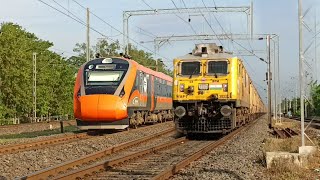 2 VANDE BHARAT vs RAJDHANI EXPRESS  🔥 PREMIUM TRAINS Goes Mad At Crazy Speed 😱🔥 [upl. by Enileuqkcaj]