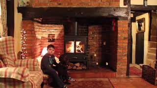 Clearview 650 wood burning stove amp Essex inglenook chimney lining [upl. by Demahom]