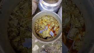 Dania qurma food kashmirkiawaz kashmiriwazwaan [upl. by Ahsini]