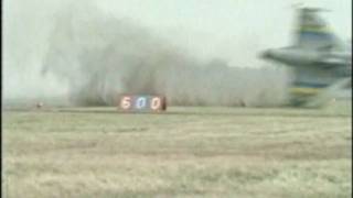 JAS 39 Gripen crash rare alternate angle due to pilotinduced oscillation on February 2 1989 [upl. by Bloomer559]