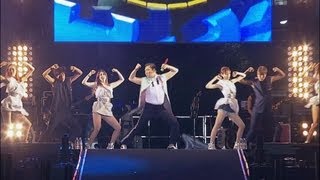 PSY  SHAKE IT 흔들어주세요  Seoul Plaza Live Concert [upl. by Enila]