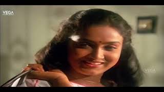 Malayalam Thriller Movie  Sundarimare Sookshikkuka Full Movie Part 1  Devan  Shari  Rohini [upl. by Hgielime]