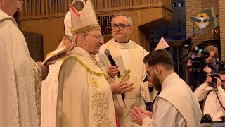 Ordination sacerdotale du Père David Nas premier prêtre marié de Belgique [upl. by Sualk]